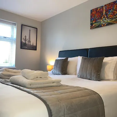 Roomotel - Oakview Moseley * Birmingham