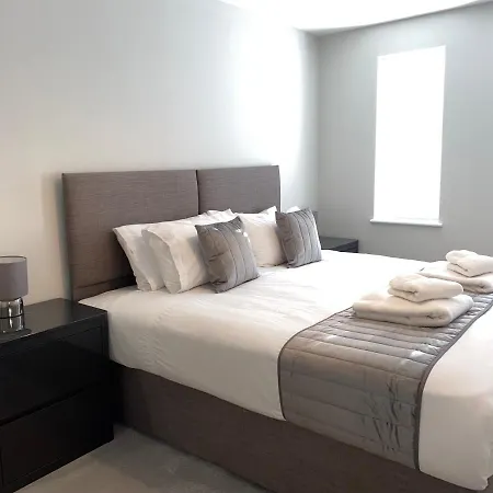 Roomotel - Oakview Moseley * Birmingham