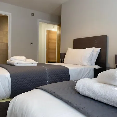 Roomotel - Oakview Moseley Birmingham