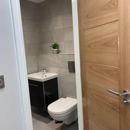 Apartament Roomotel - Oakview Moseley *